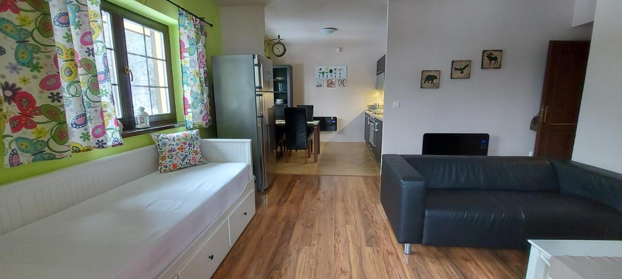 Hrabovo Alzbeta 16 Apartment Ружомберок Екстериор снимка